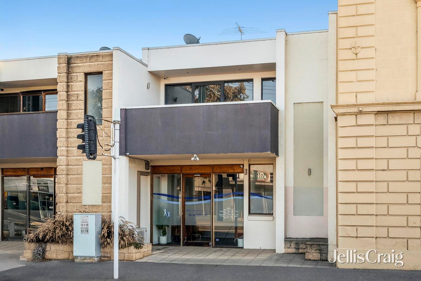 1/4 Mercer Street, Geelong image 1