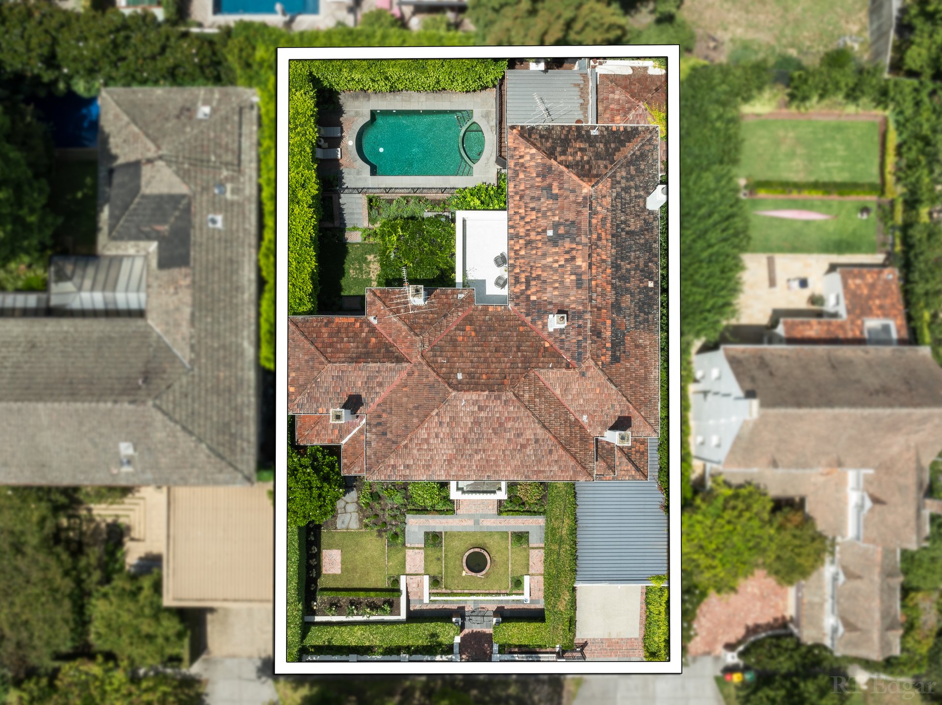 Property Gallery Thumbnail 33
