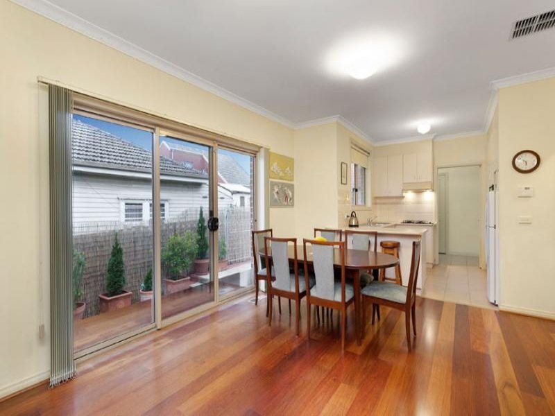1/4 Mersey Street, Box Hill North image 4