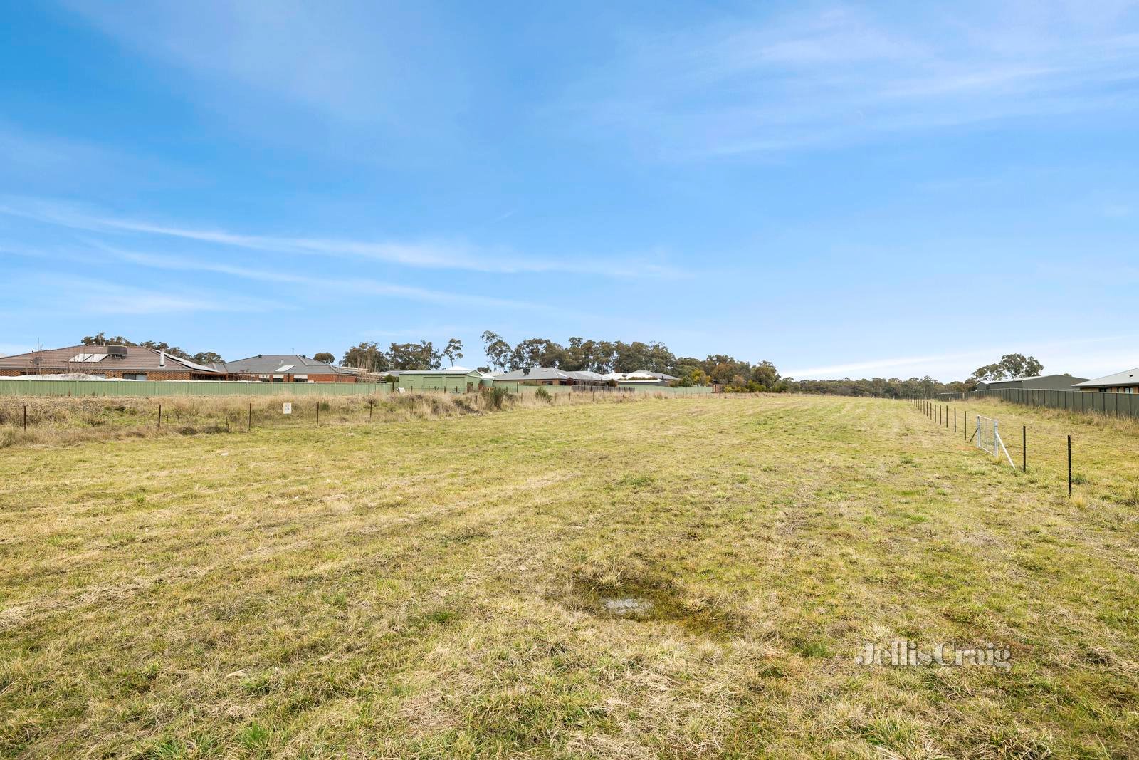 14 Midland Highway, Campbells Creek image 6