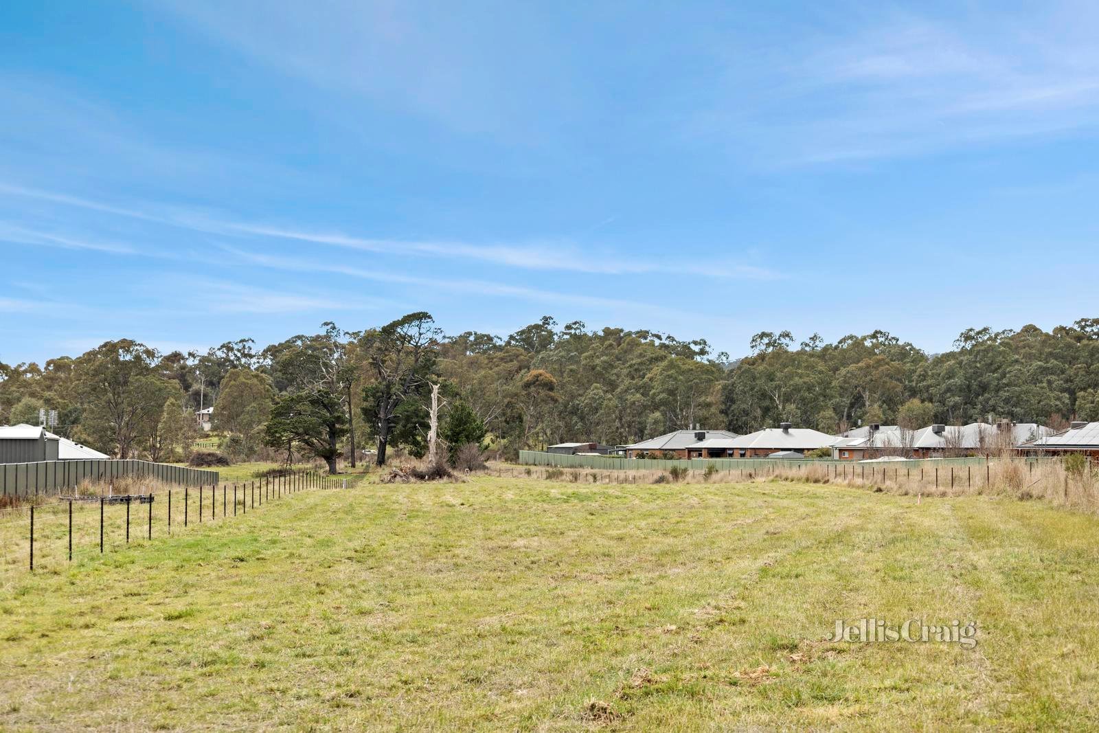 14 Midland Highway, Campbells Creek image 9