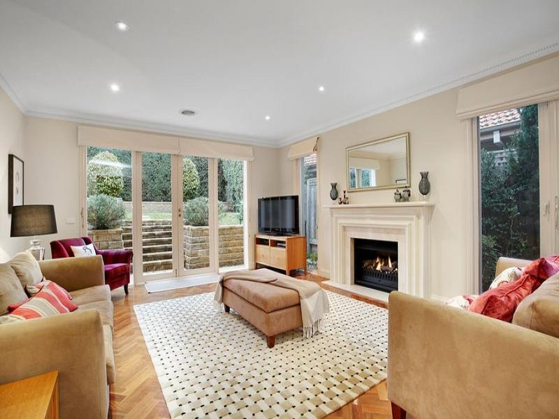 14 Minto Street, Kew East image 2