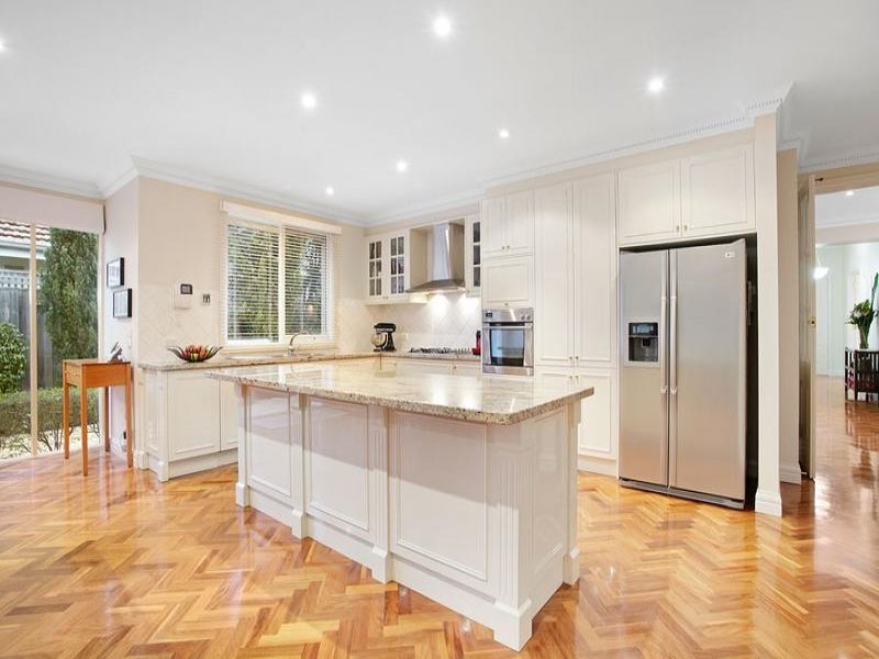14 Minto Street, Kew East image 3