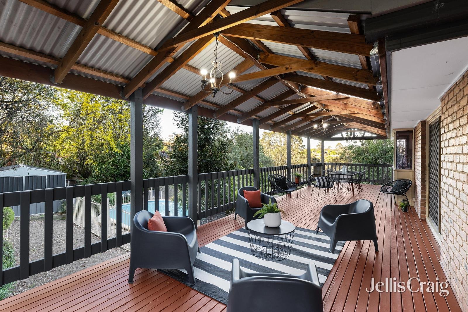 14 Mitchell Court, Diamond Creek image 2