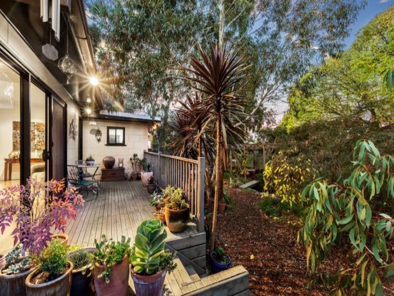 Property Gallery Thumbnail 8
