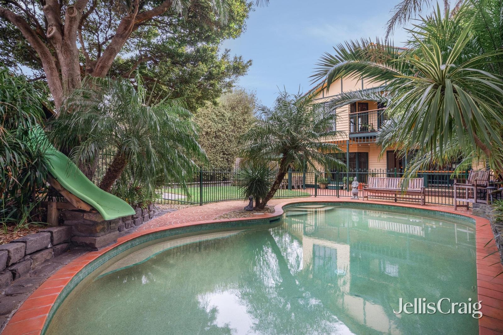 14 Monaco Street, Parkdale image 16
