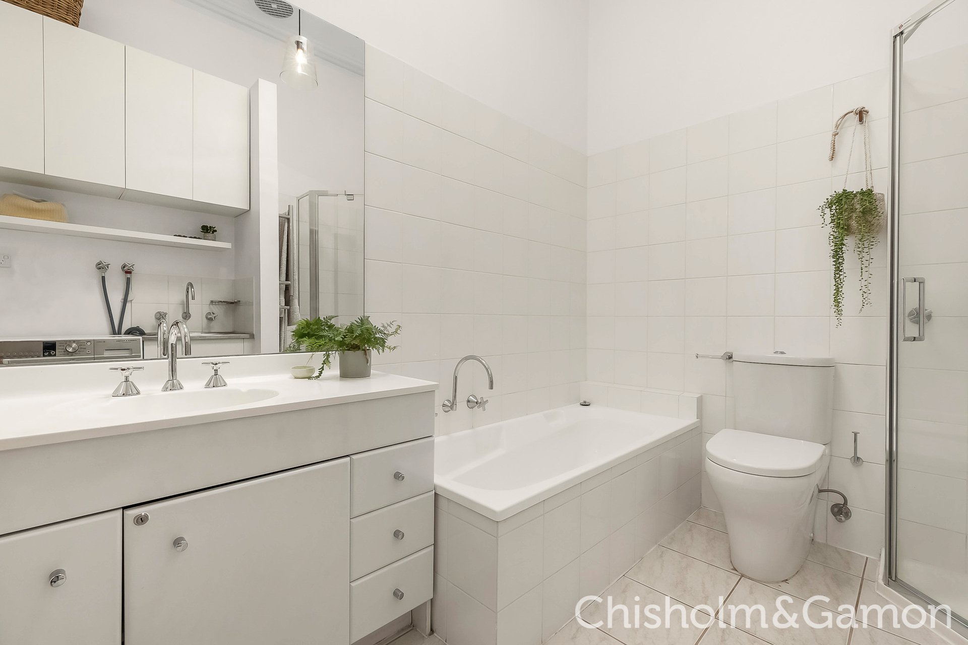 14 Moore Street, Elwood image 7