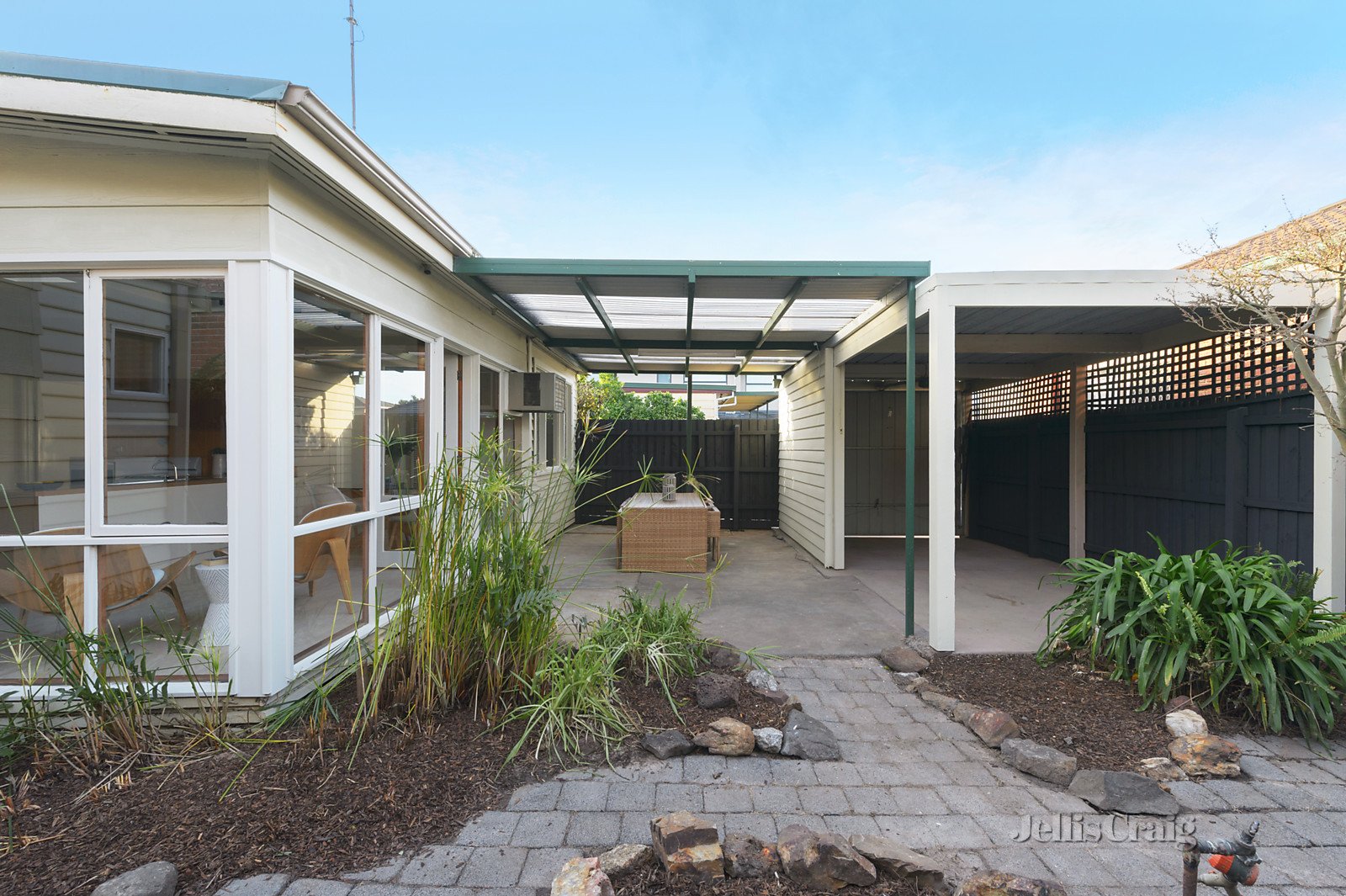 1/4 Moylan Street, Bentleigh East image 8