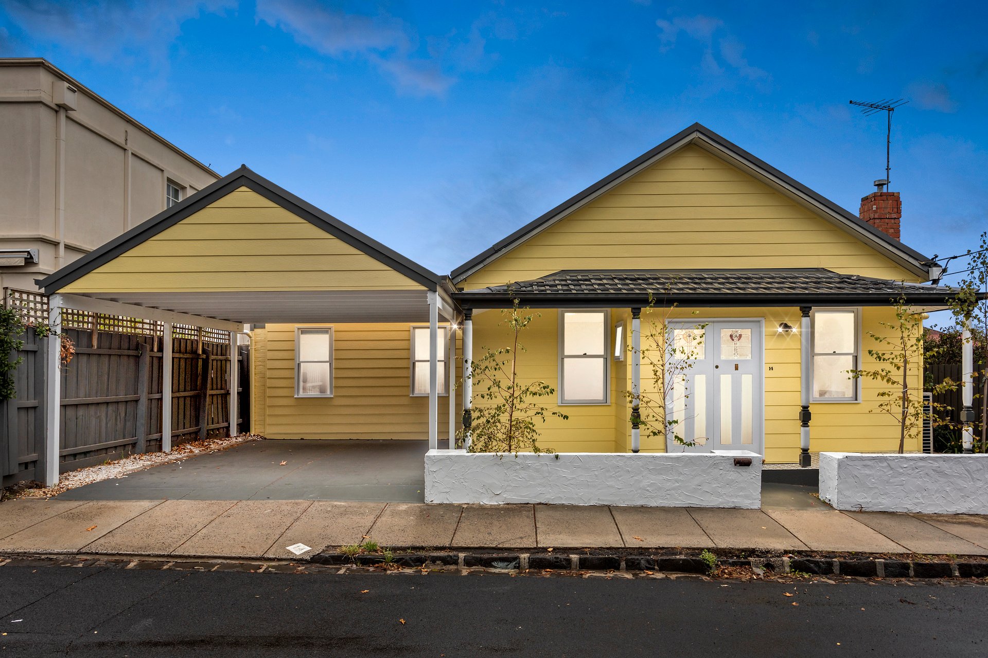 Property Gallery - Main Image