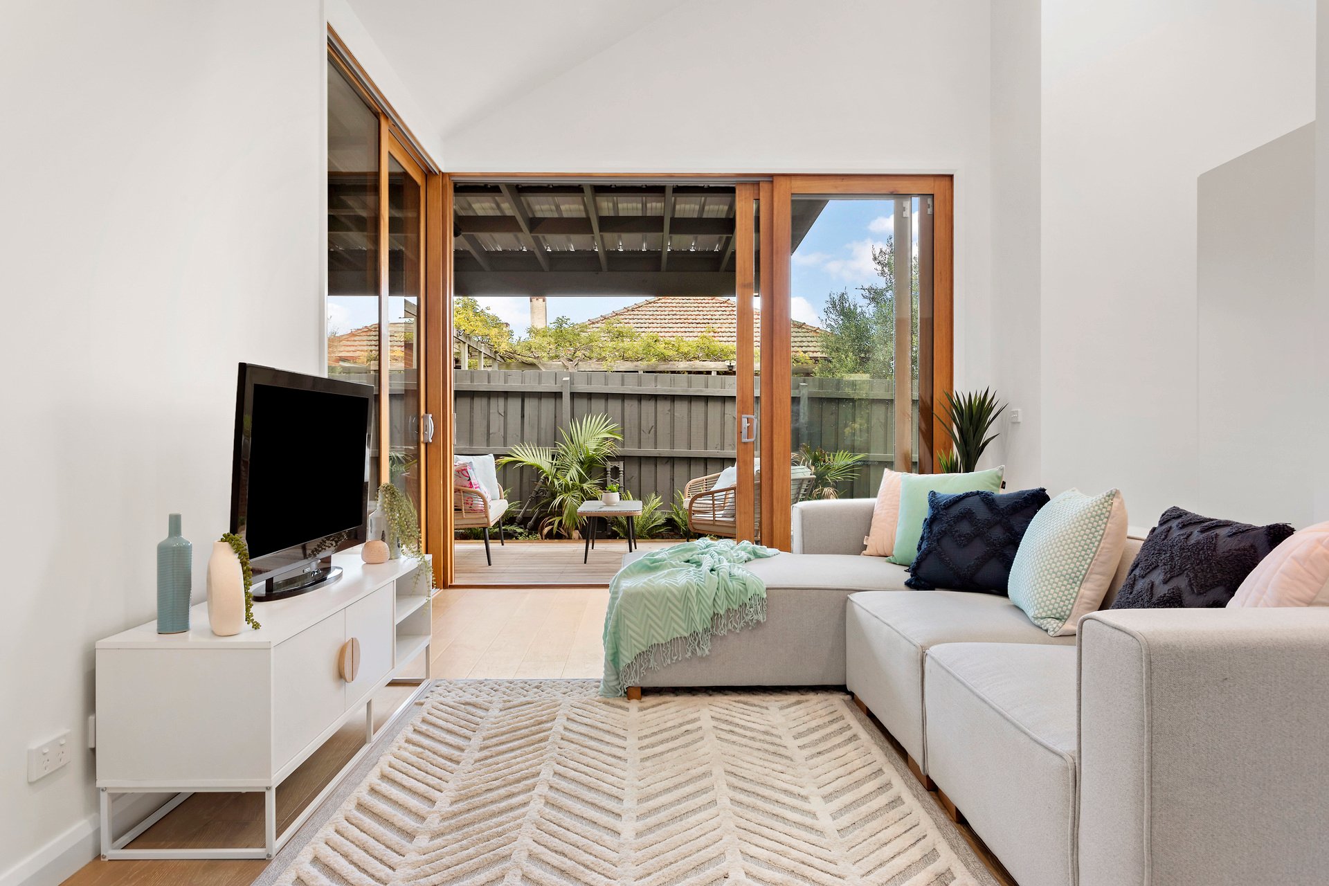 Property Gallery Thumbnail 5