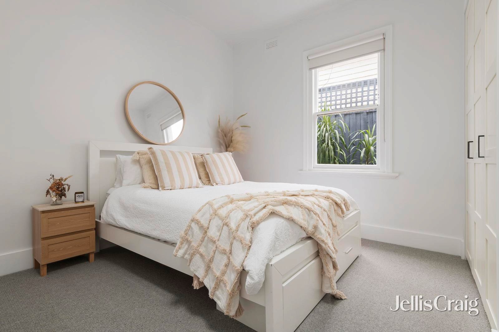 14 Munro Street, Hawthorn East image 8