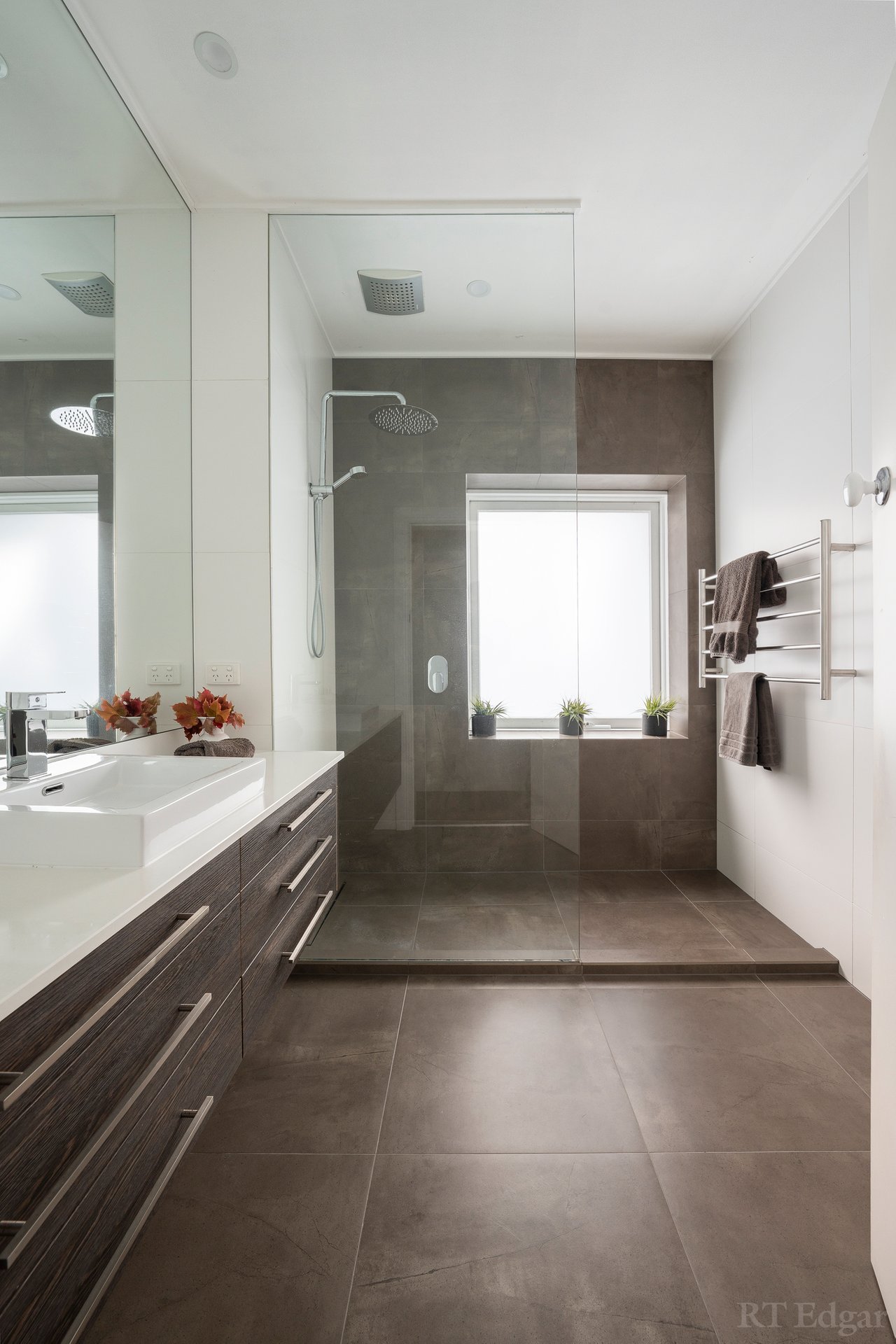 Property Gallery Thumbnail 13
