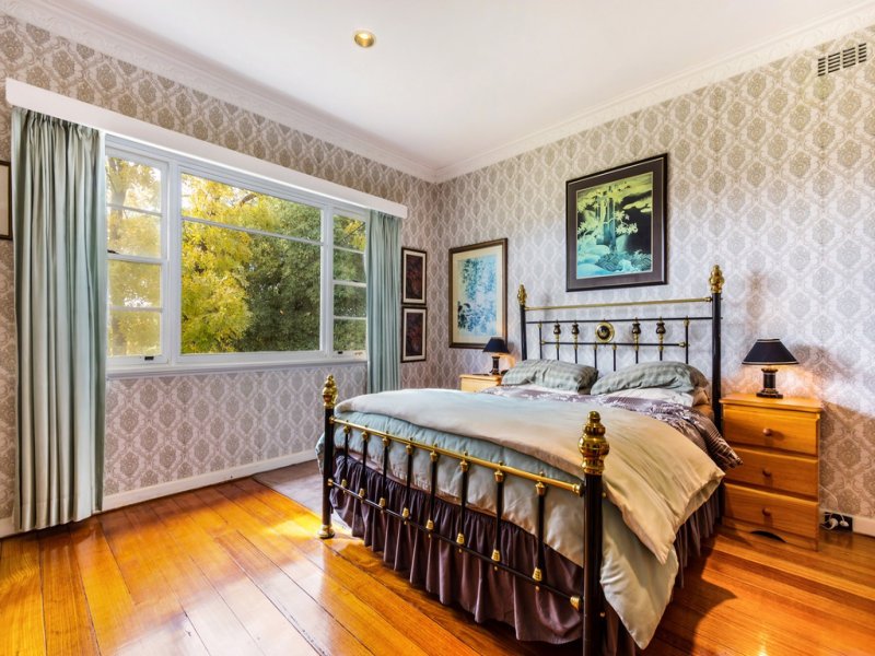 14 Narallah Grove, Box Hill North image 6