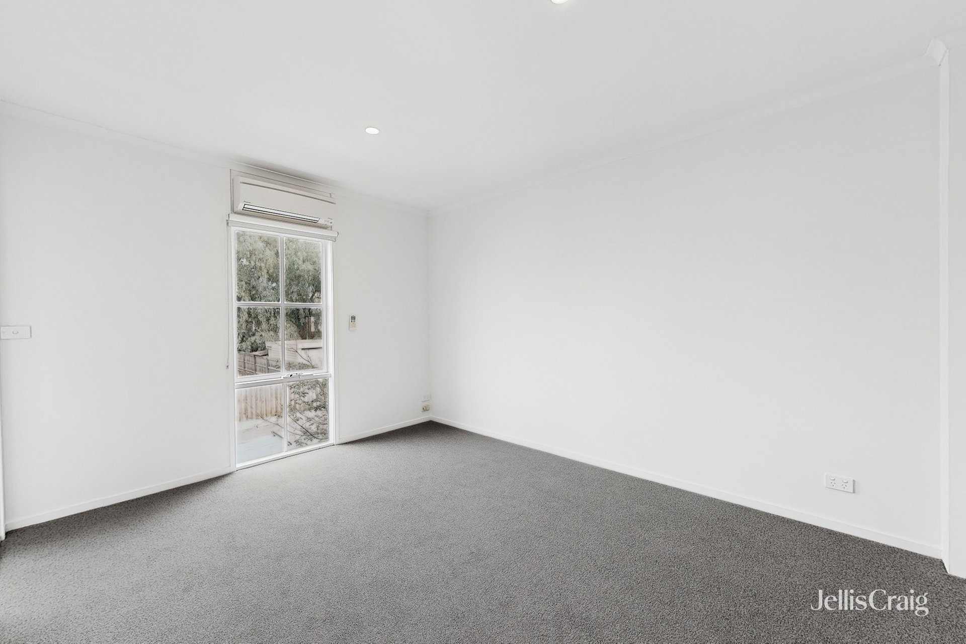 14 Neale Street, Kensington image 7
