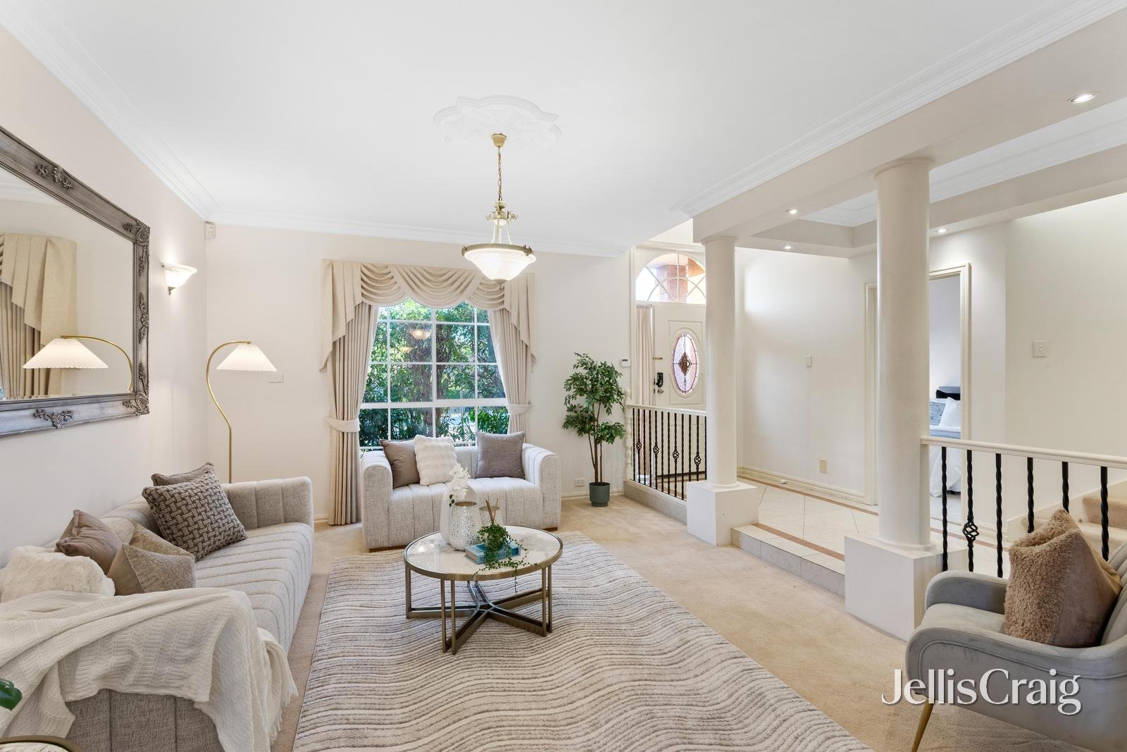 14 Nicole Court, Rowville image 3
