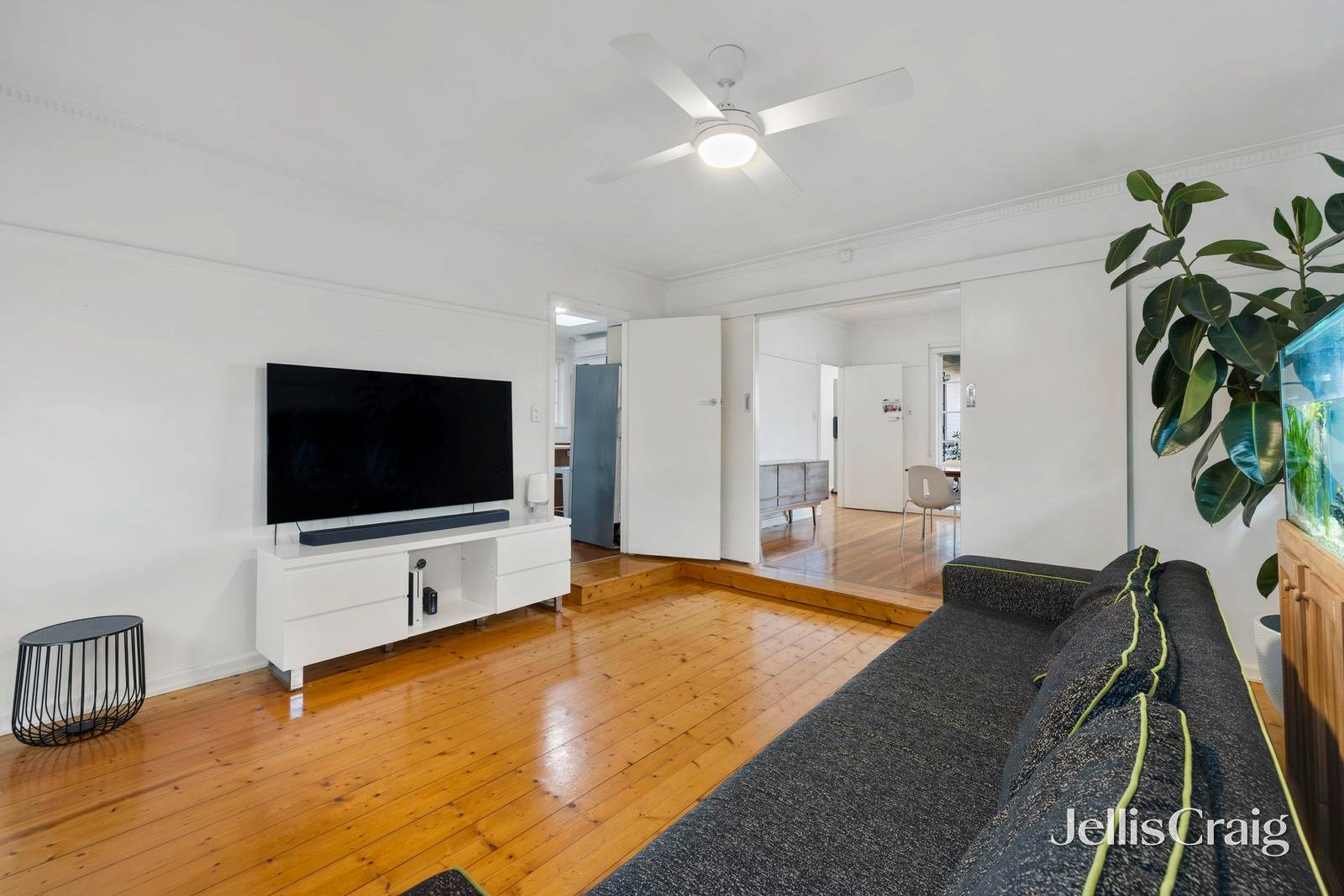14 Noel Street, Brighton East image 5
