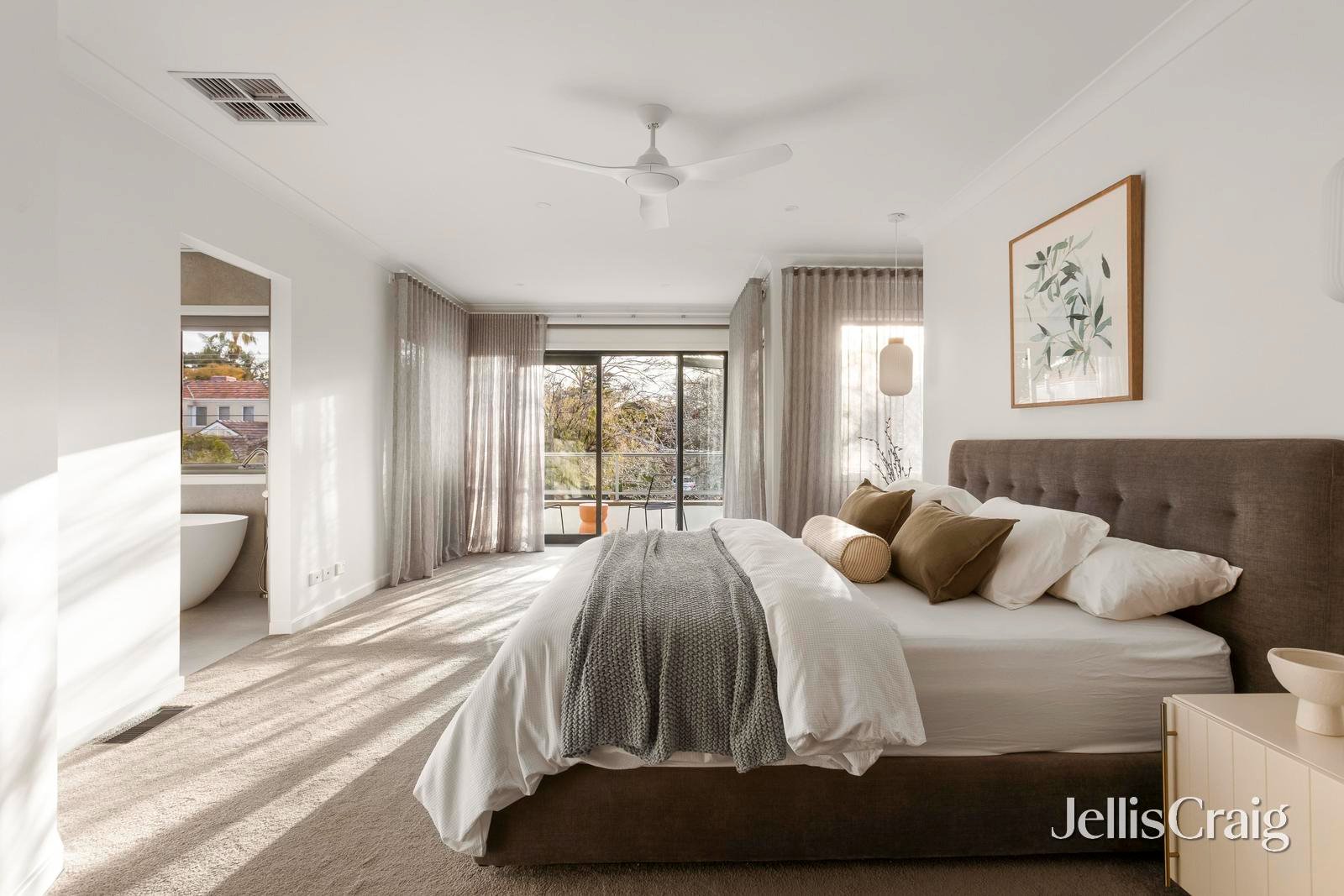 14 Oak Street, Beaumaris image 11