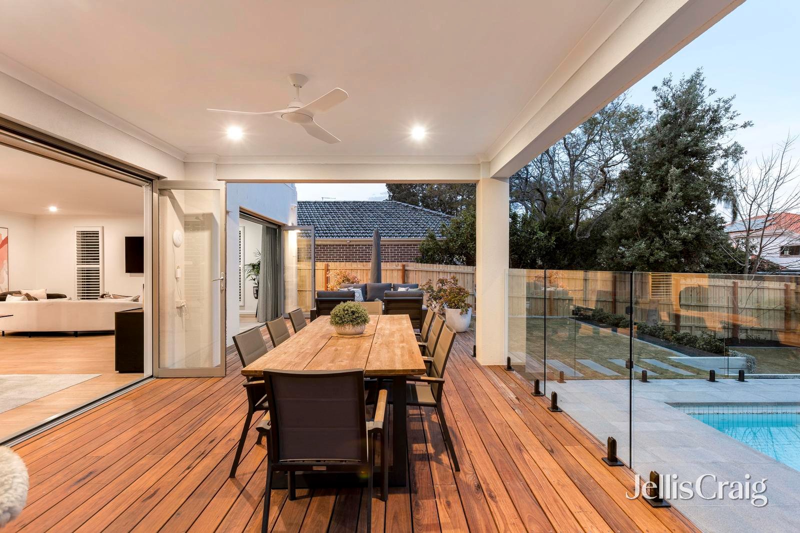 14 Oak Street, Beaumaris image 20
