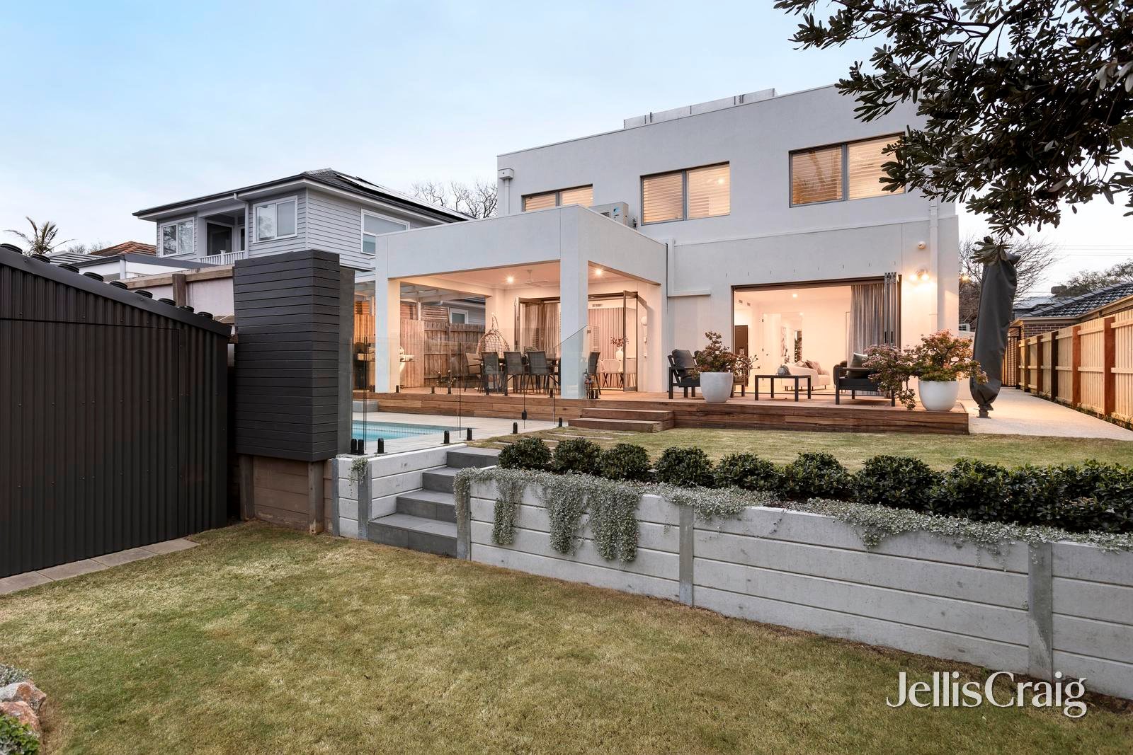 14 Oak Street, Beaumaris image 21