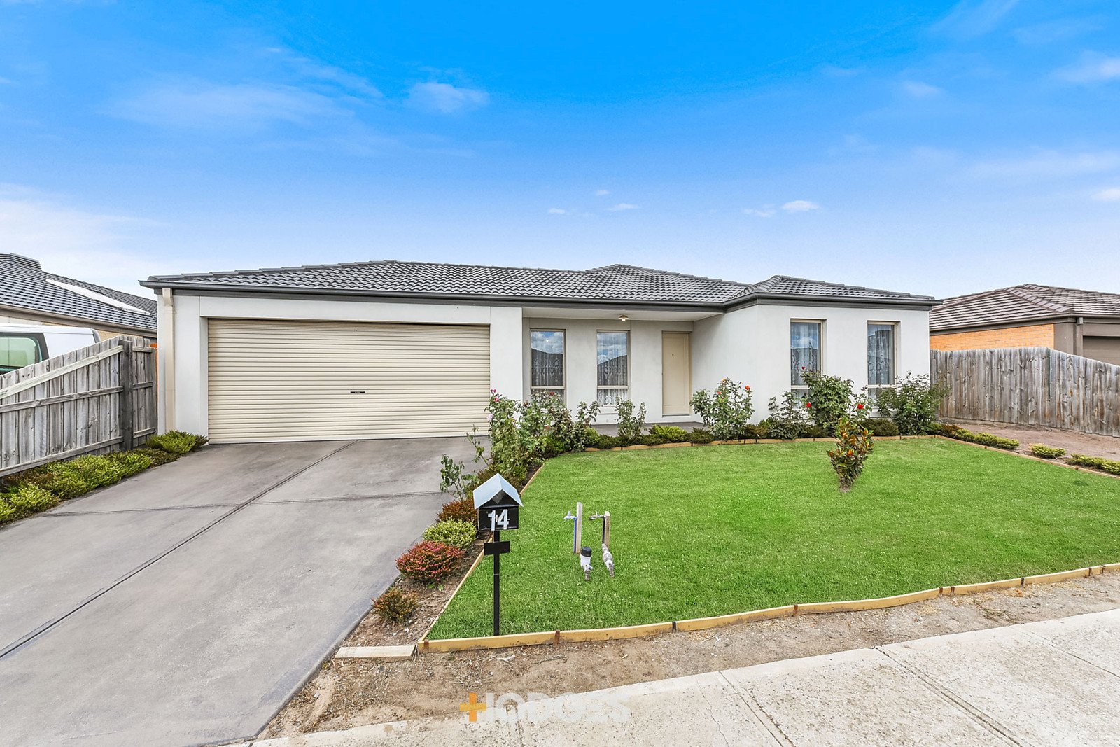 14 Parklink Drive Cranbourne East