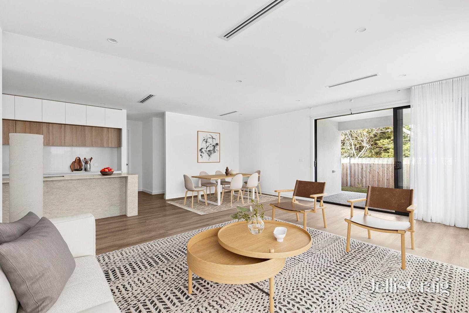 14 Perez Circuit, Leopold image 7