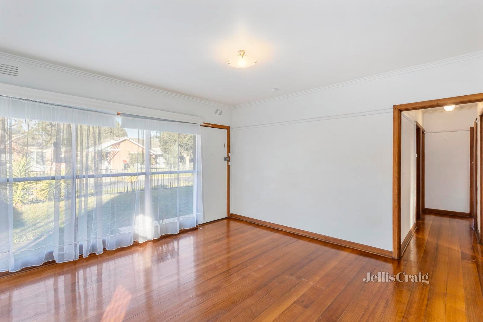14 Perth Street, Heidelberg West image 3