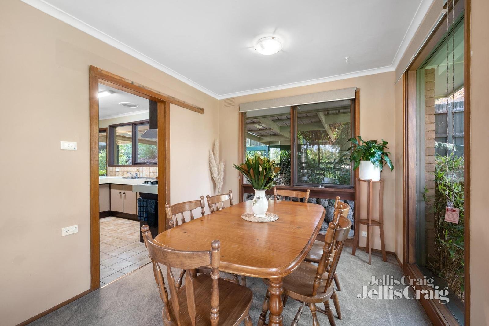 14 Perversi Avenue, Diamond Creek image 6