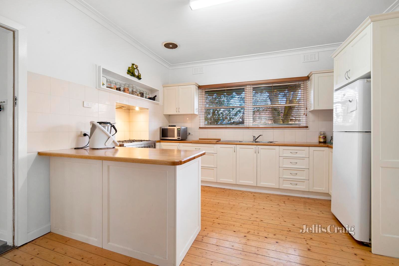 14 Picton Street, Sebastopol image 3