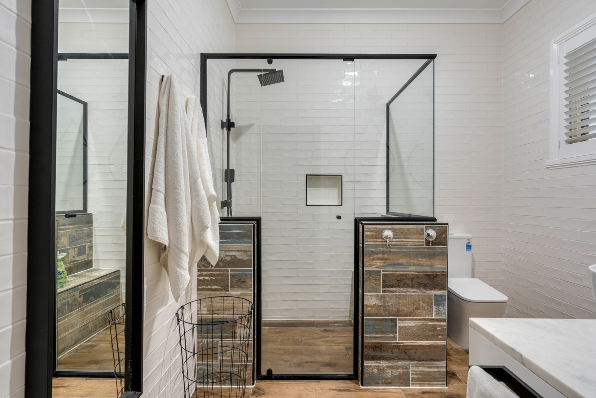 Property Gallery Thumbnail 14