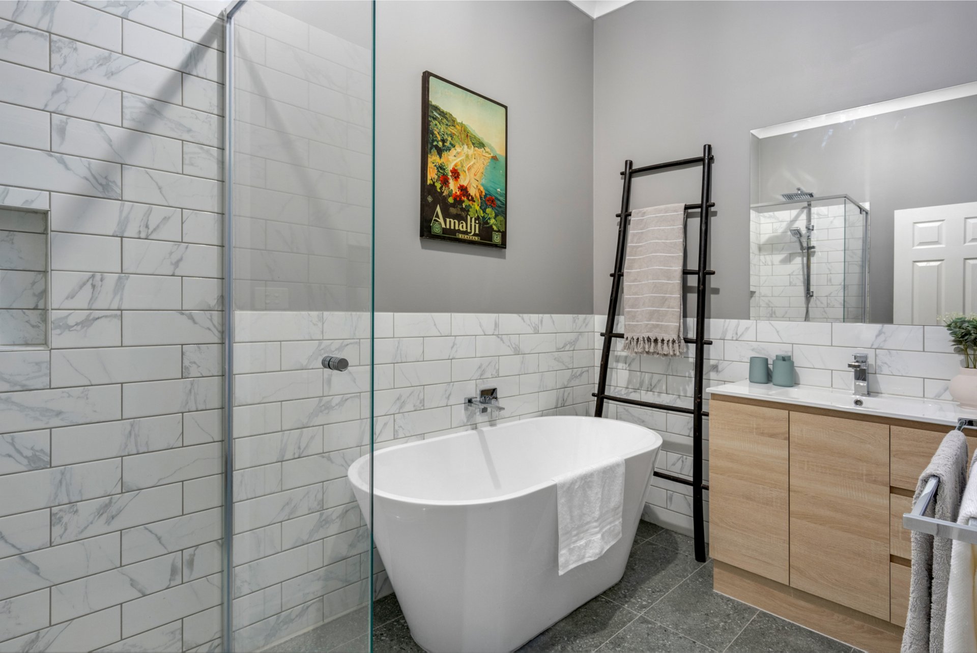 Property Gallery Thumbnail 23