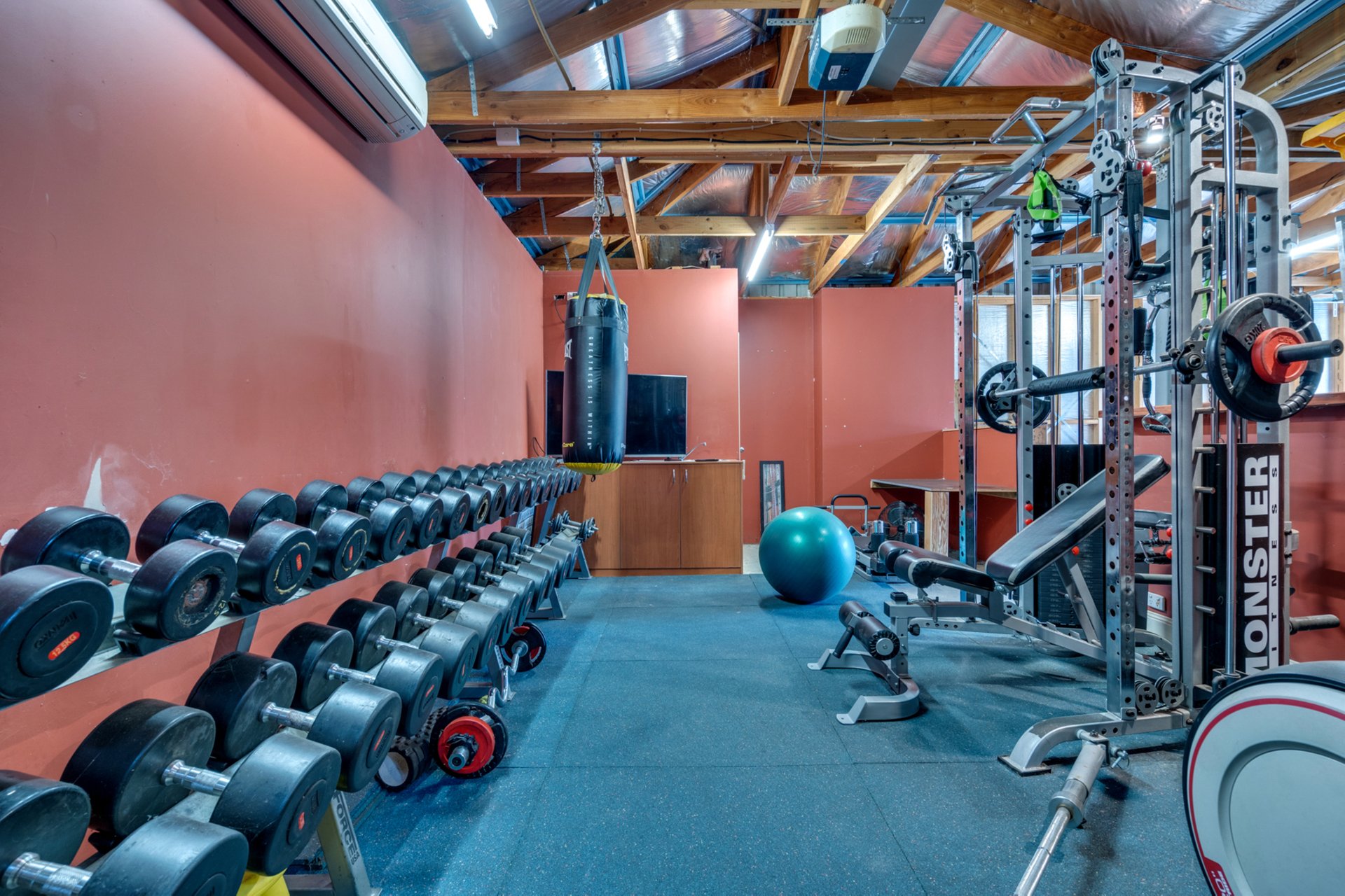 Property Gallery Thumbnail 28