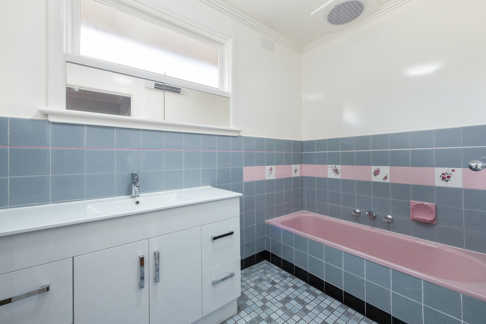 14 Poole Street, Burwood image 6