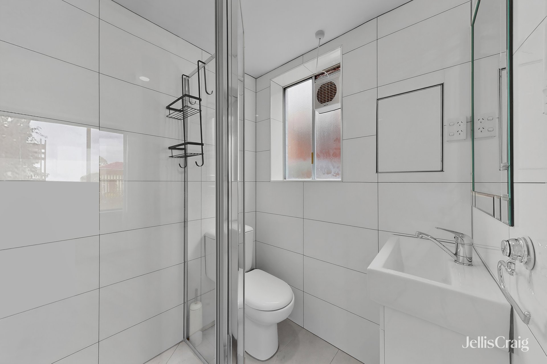 1/4 Prince Street, Essendon North image 14