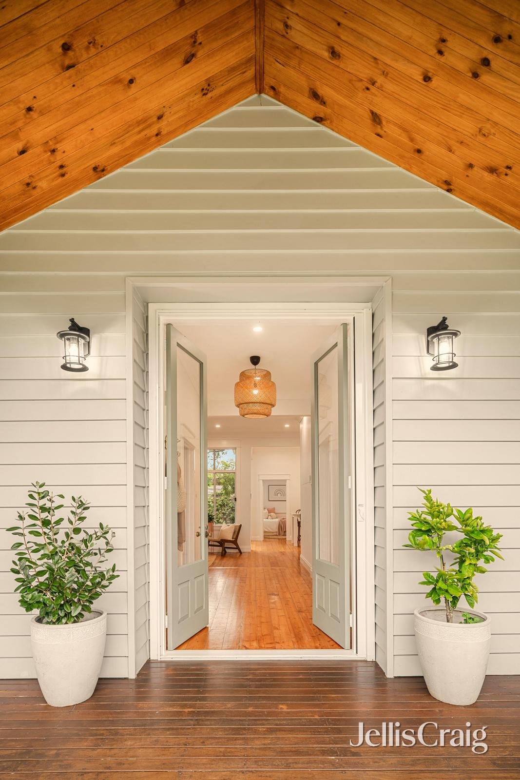 14 Rae Avenue, Edithvale image 2