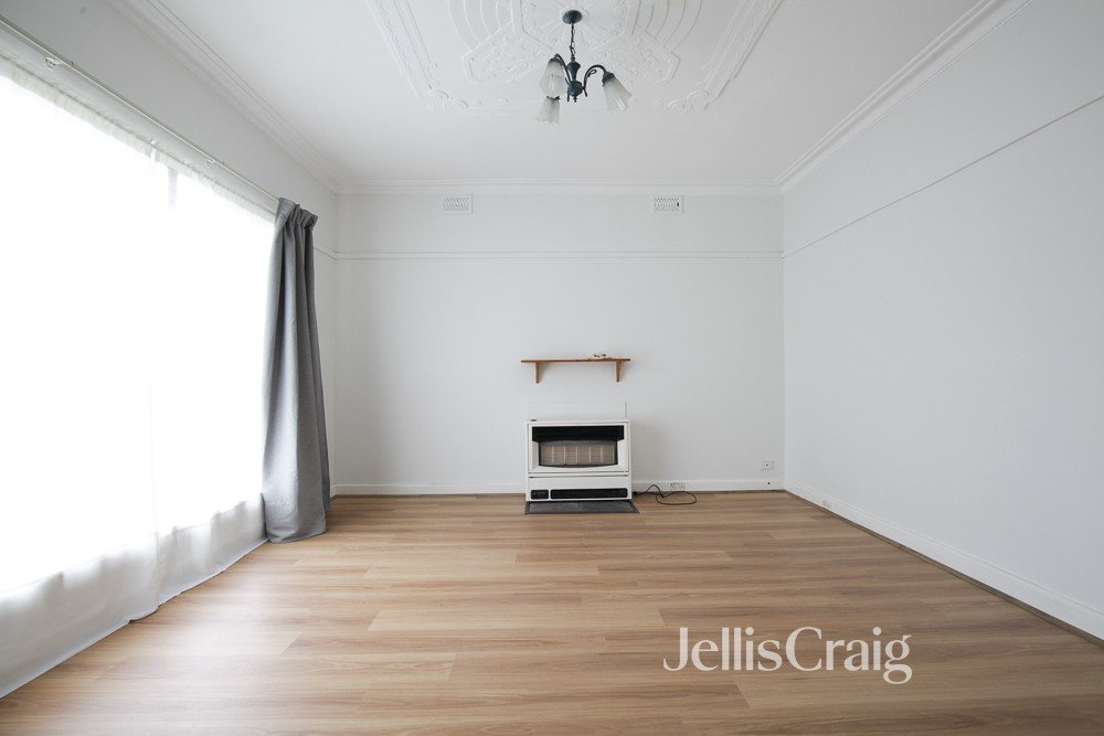 14 Railway Parade, Newport image 7