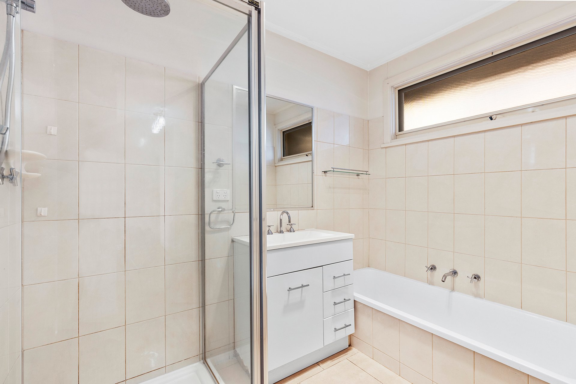 1/4 Raynes Street, Balwyn image 7