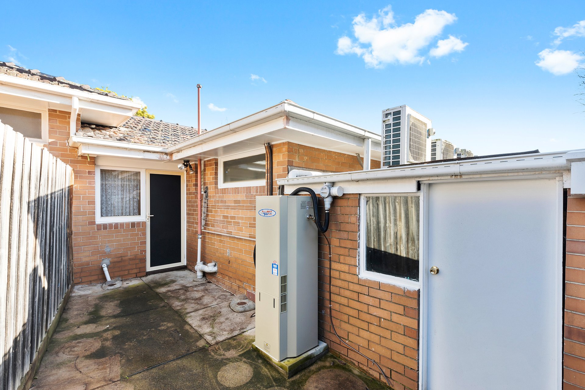 1/4 Raynes Street, Balwyn image 9