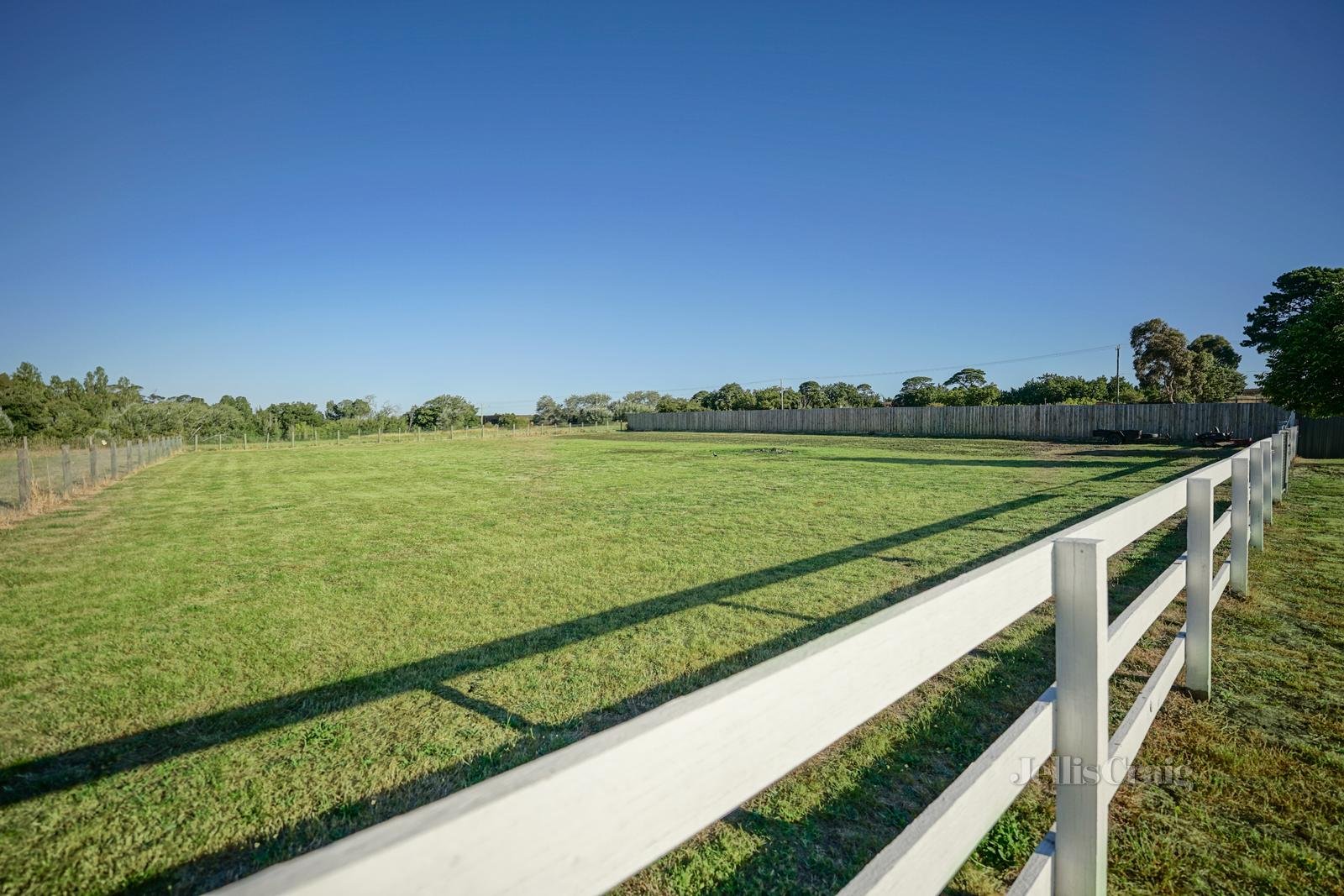 14 Rivergum Road, Riddells Creek image 8