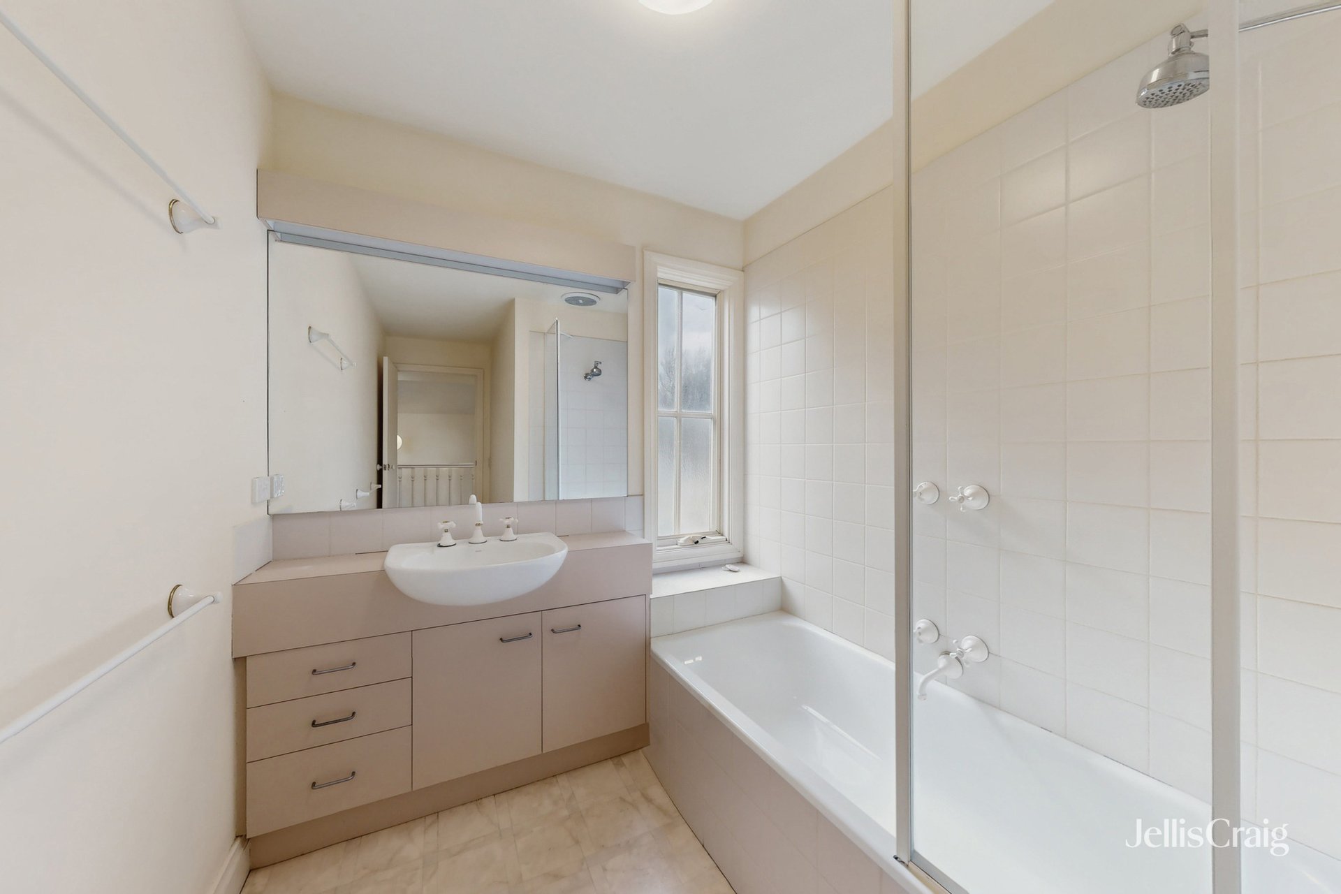 14 Robinson Road, Hawthorn image 6