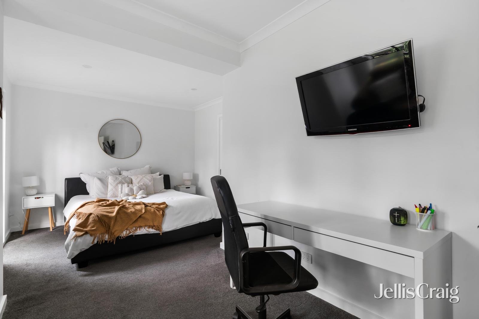 14 Rockliffe Street, Eltham image 12