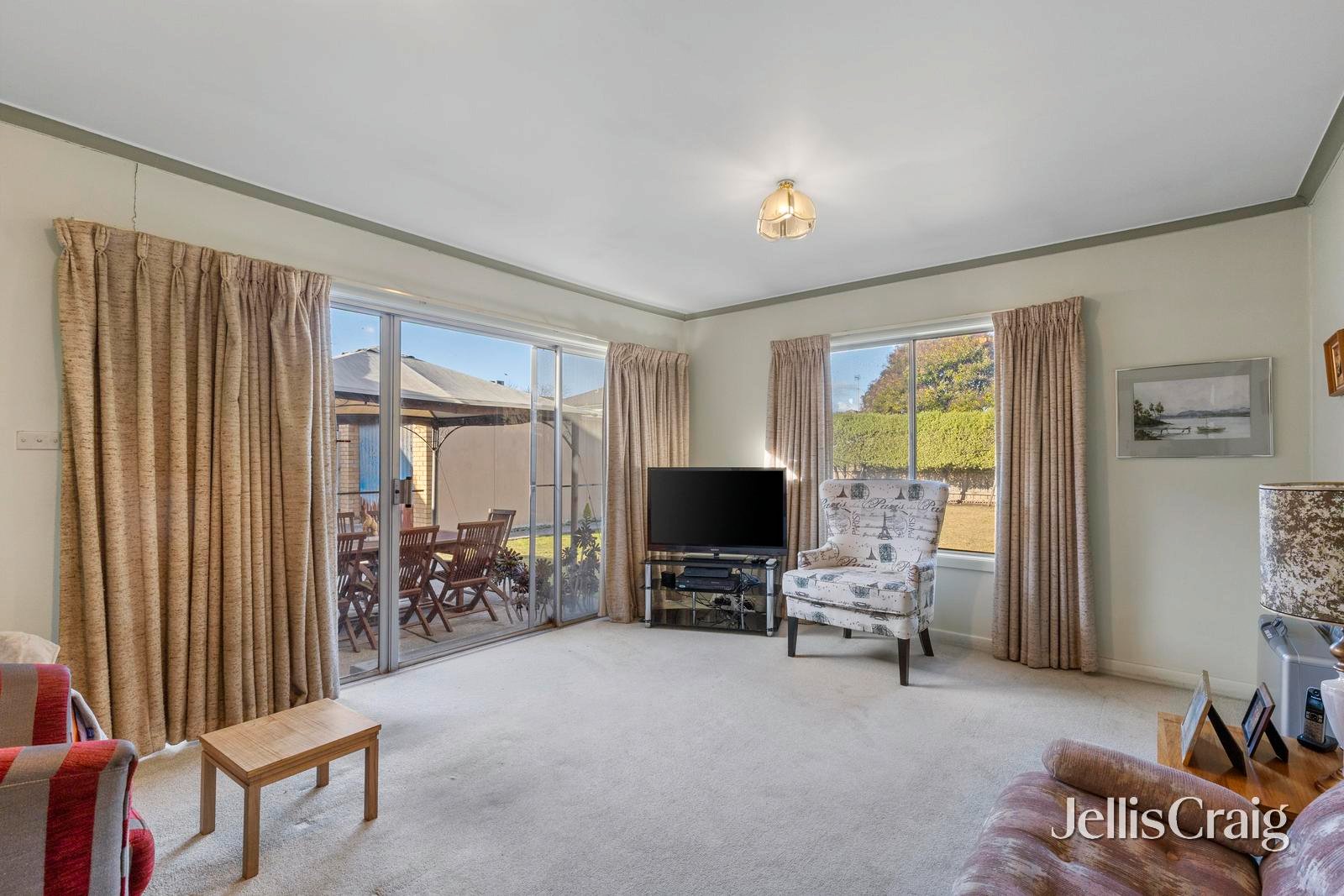 14 Rose Avenue, Glen Waverley image 7