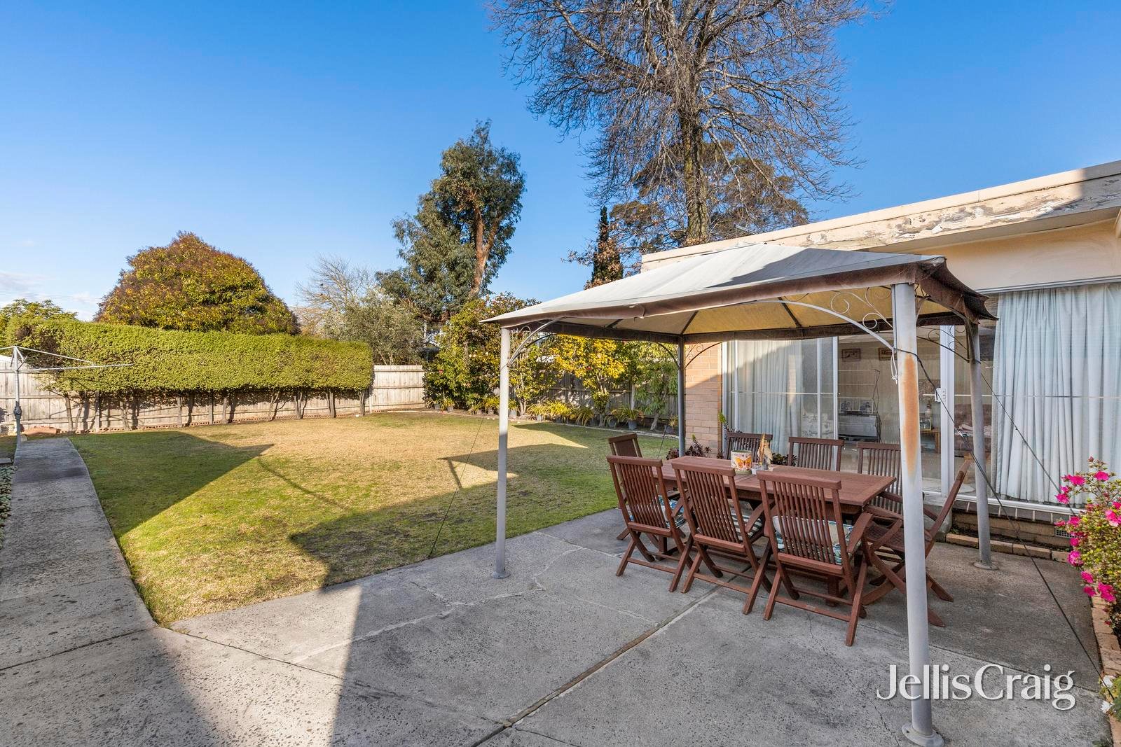 14 Rose Avenue, Glen Waverley image 11