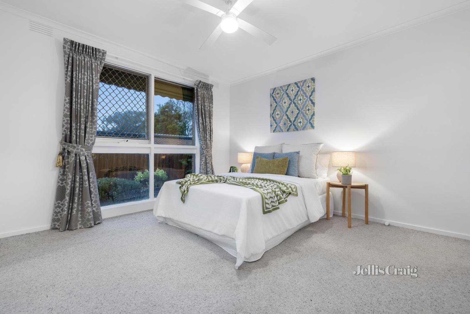 14 Ross Street, Ferntree Gully image 8