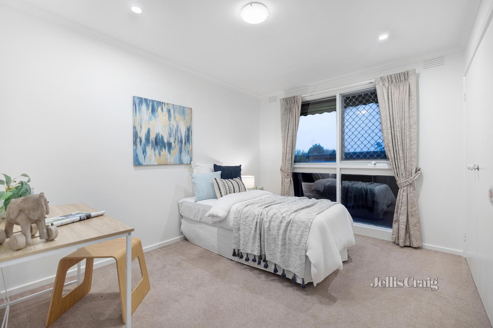 14 Ross Street, Ferntree Gully image 13