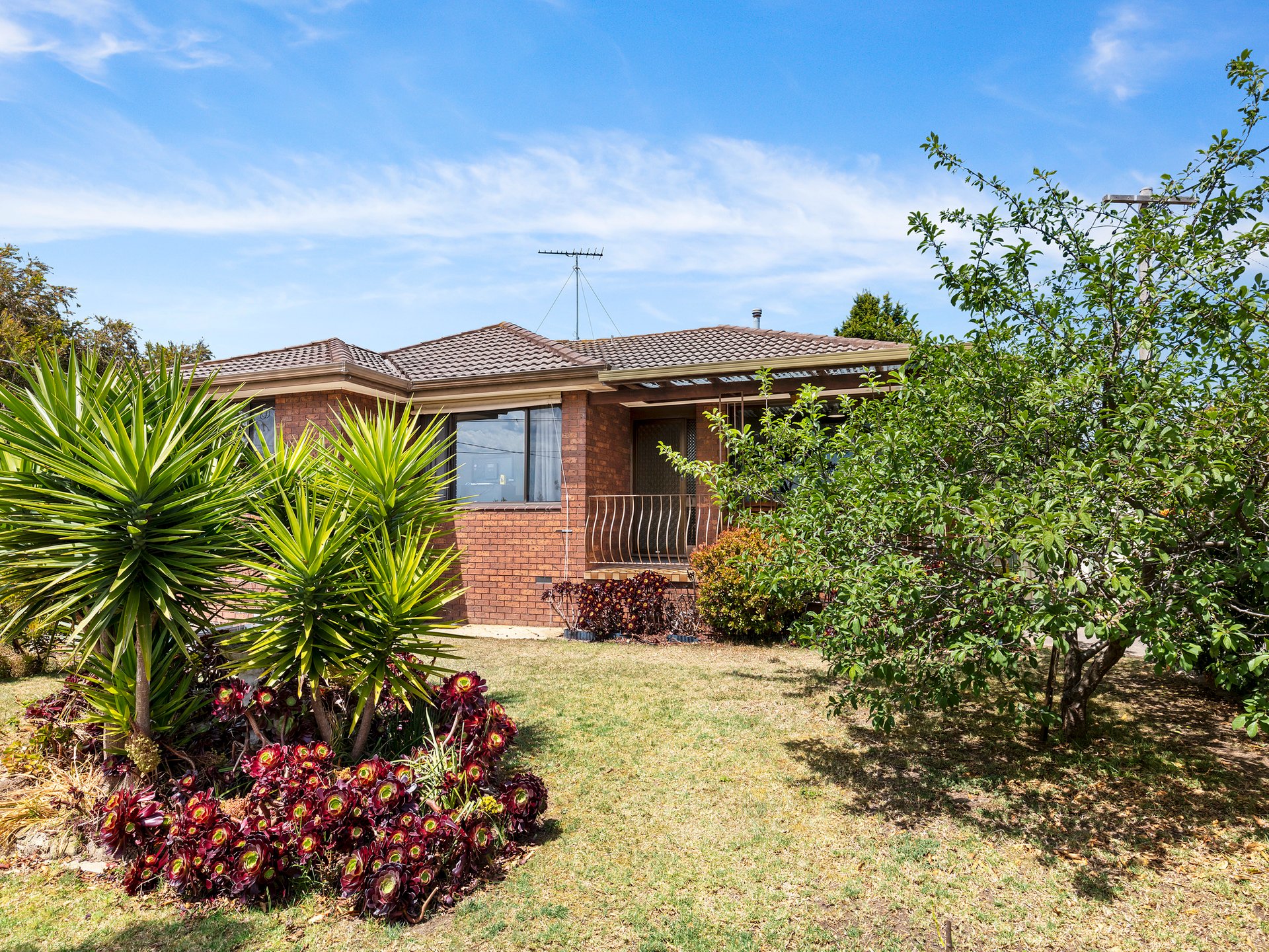 14 Rushden Close, Bell Post Hill image 1