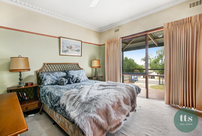 14 Rutland Street, Niddrie image 8