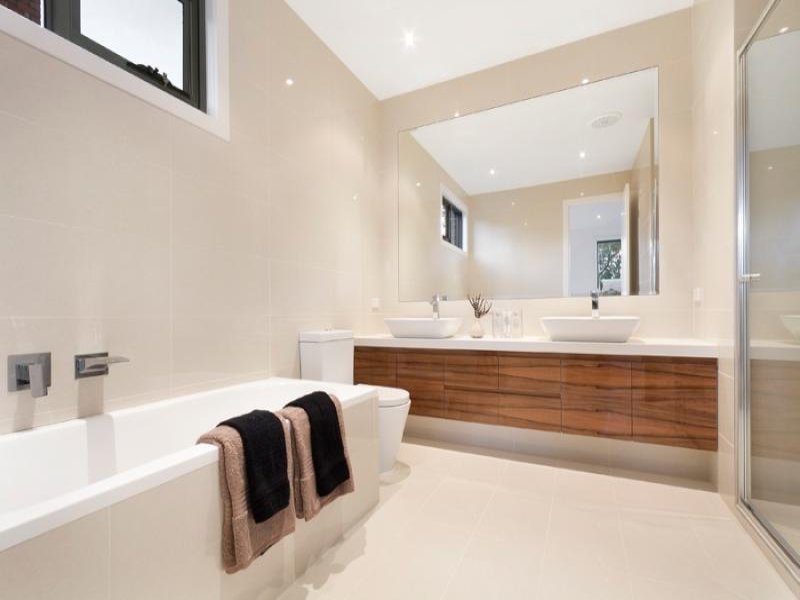 1/4 Saxton Street, Box Hill North image 7
