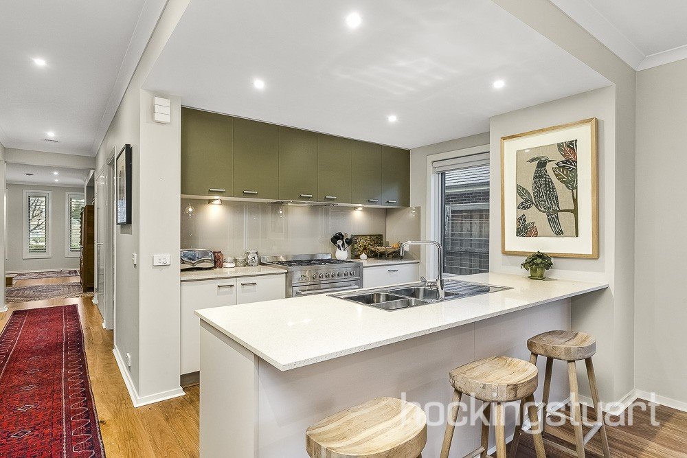 14 Scheele Street, Surrey Hills image 5