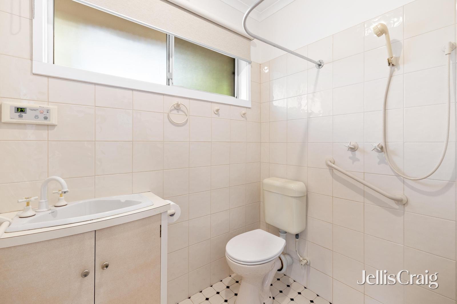 14 Scott Street, Mitcham image 10