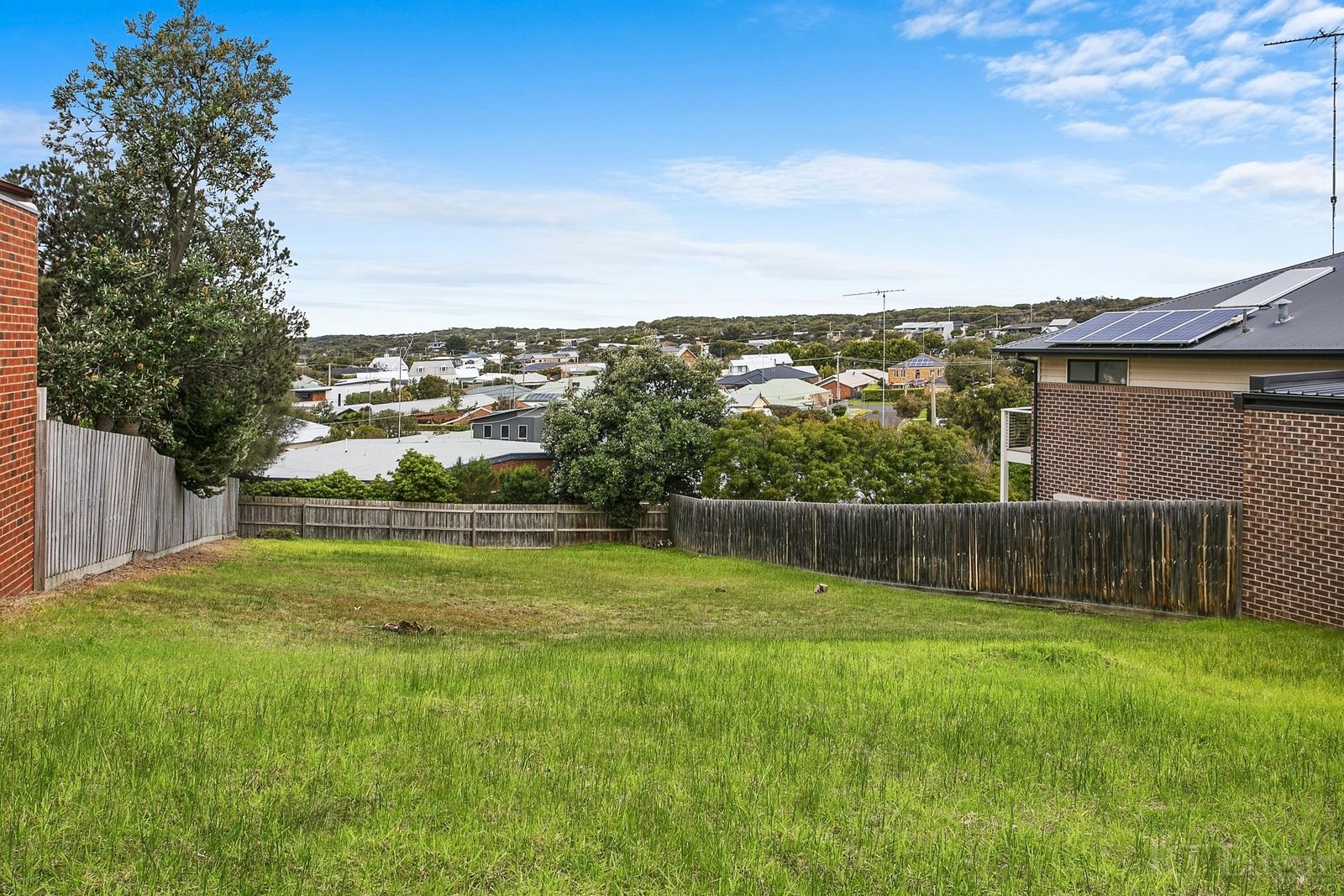 Property Gallery Thumbnail 2